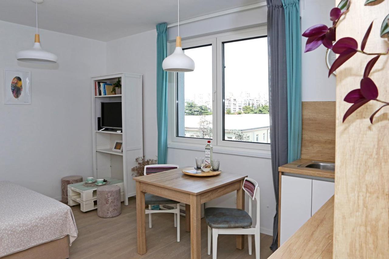 Studio Apartment Camino With Parking Zadar Exterior foto